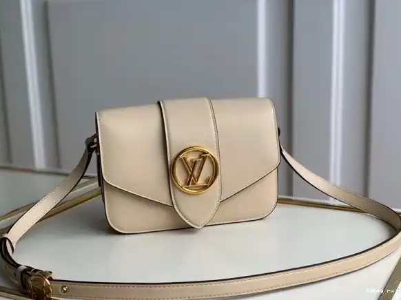 9 PONT VUITTON LOUIS 0515